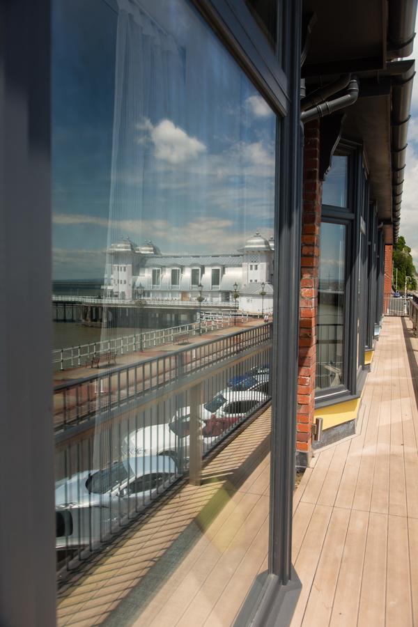 Restaurant James Sommerin Hotel Penarth Exterior foto