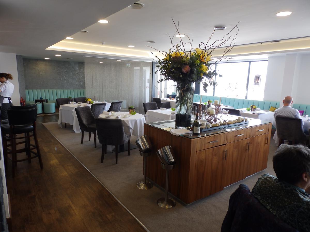 Restaurant James Sommerin Hotel Penarth Exterior foto